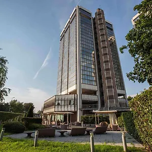 Western The Hub Mediolan